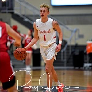 Meet your Posher, Brady